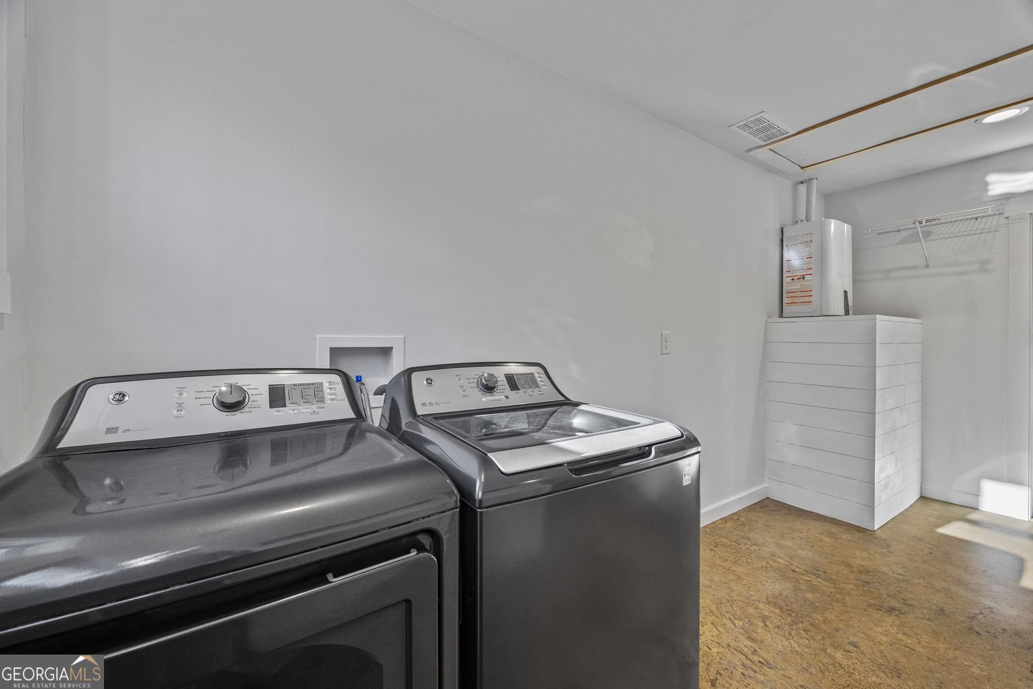 665 Holcomb Drive Martin - Photo 37