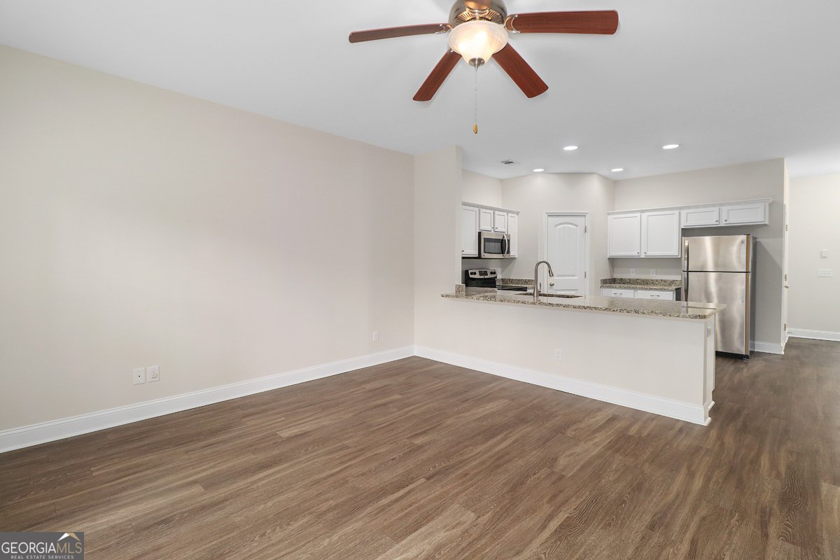 705 Ferguson Lane Richmond Hill - Photo 9