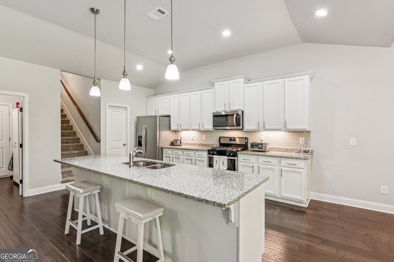 221 Charlotte Drive Hoschton - Photo 11