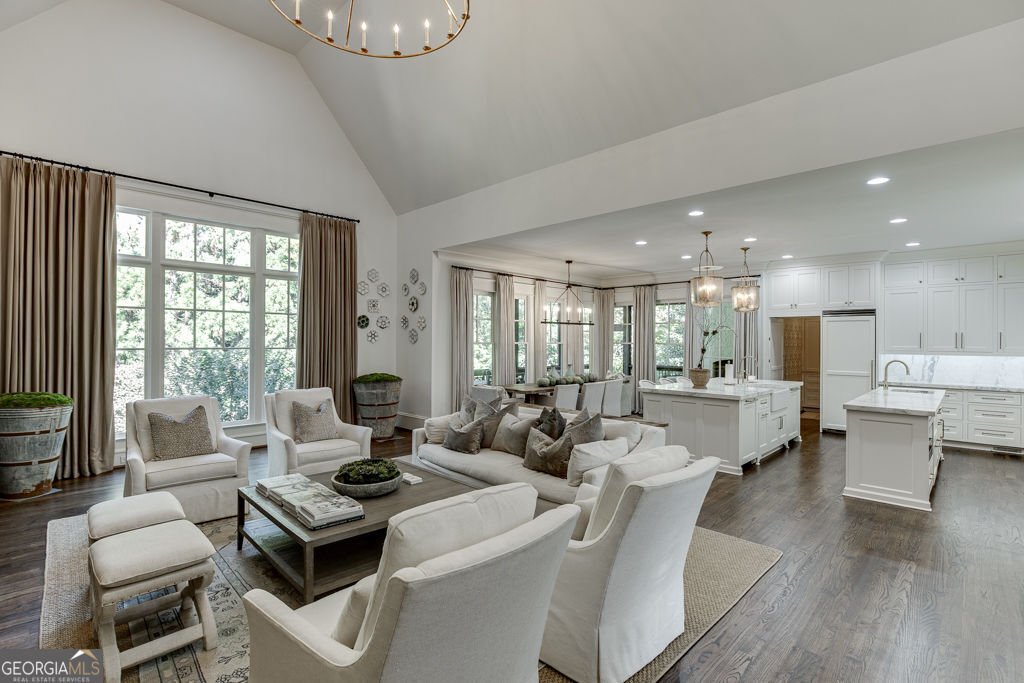 923 Little Darby Lane Suwanee - Photo 18