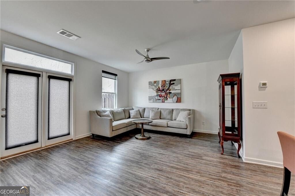 1049 Collections Drive Lawrenceville - Photo 14