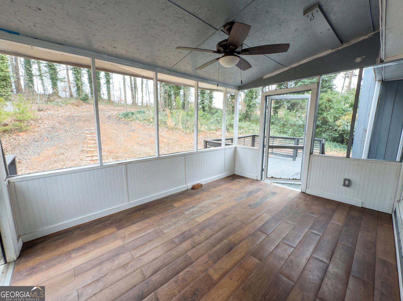 124 Creekview Drive Woodstock - Photo 11