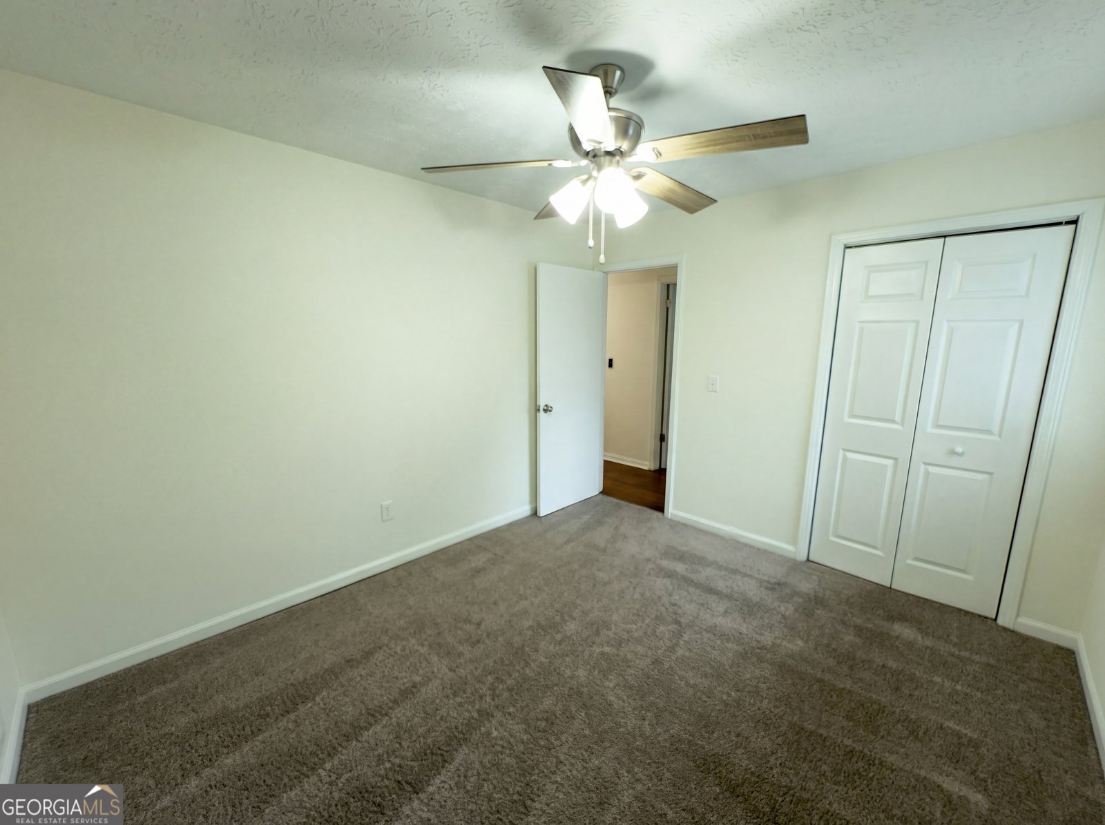 124 Creekview Drive Woodstock - Photo 16