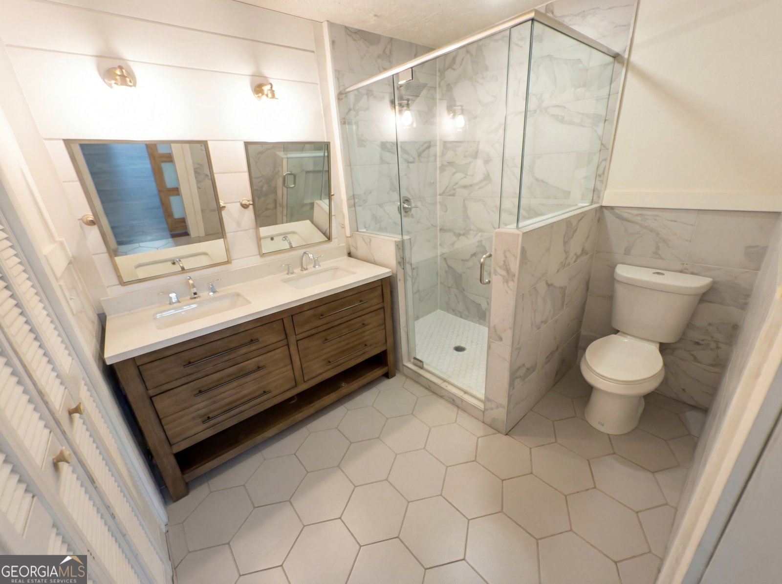 124 Creekview Drive Woodstock - Photo 7