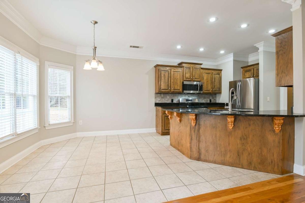 651 Chesterfield Road Bogart - Photo 7