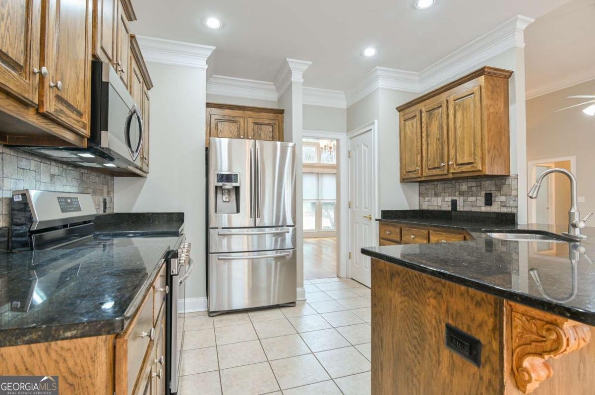 651 Chesterfield Road Bogart - Photo 8