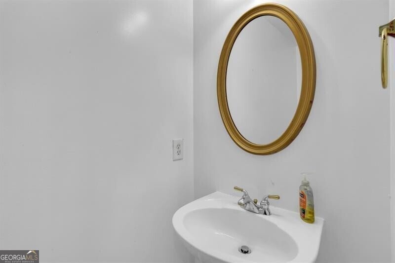 480 Young James Circle Stockbridge - Photo 12