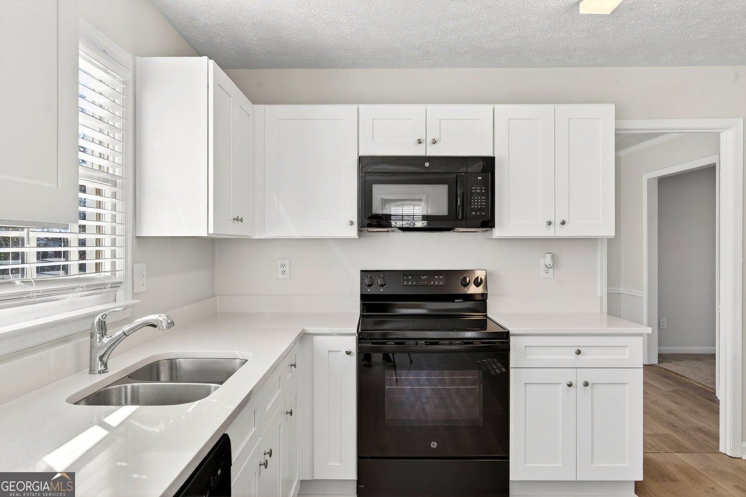 3338 Devaughn Drive Marietta - Photo 9