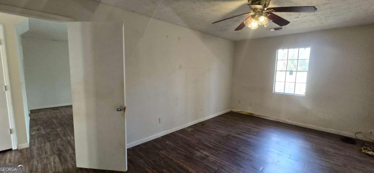 1008 Pine Tree Trail Atlanta - Photo 9