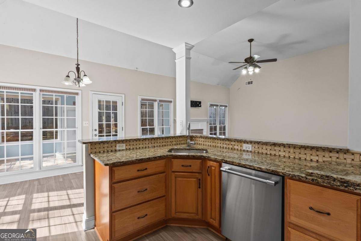 3030 Northcliff Drive Suwanee - Photo 8