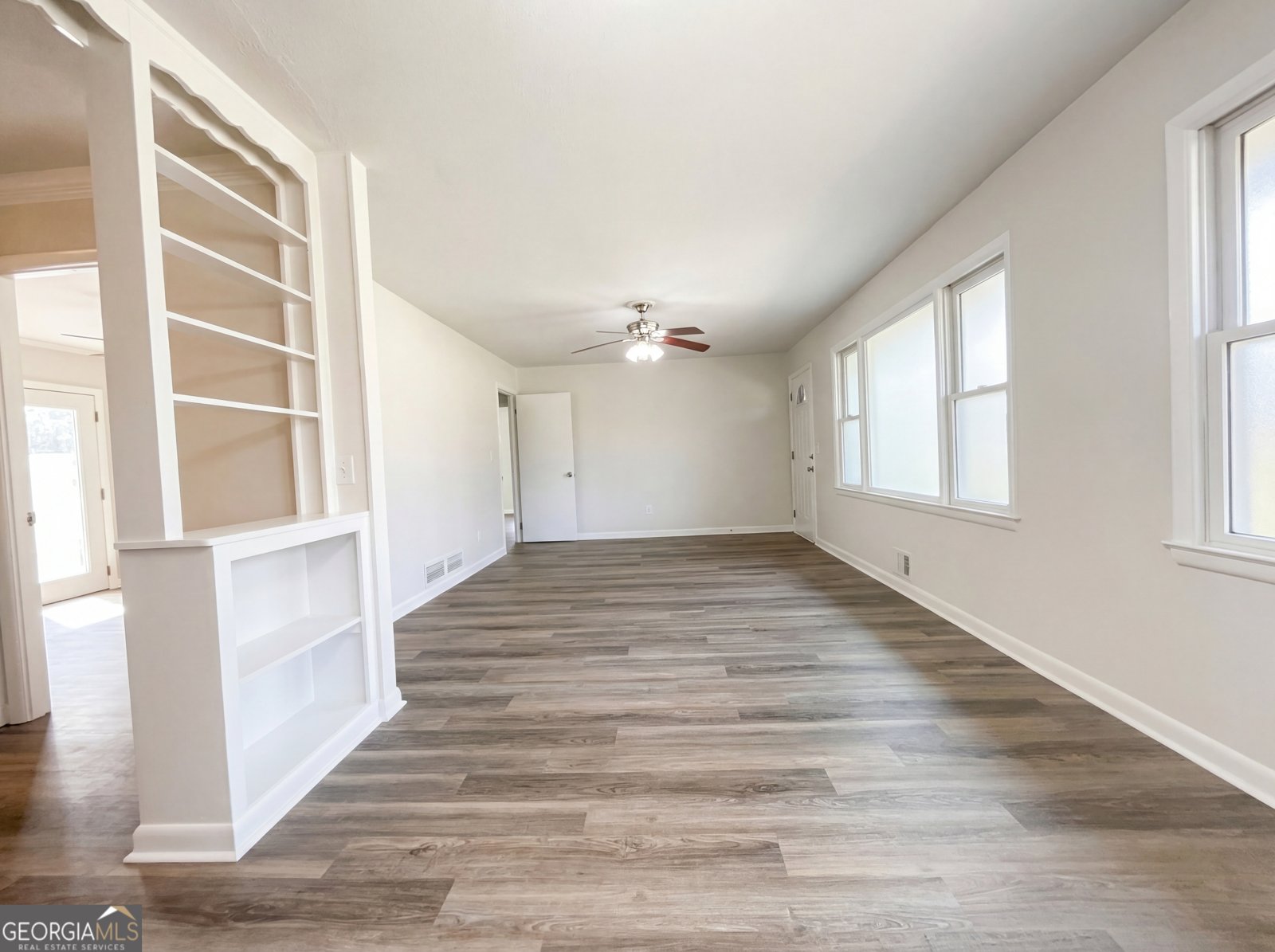 1325 Hidden Circle Drive Sugar Hill - Photo 10