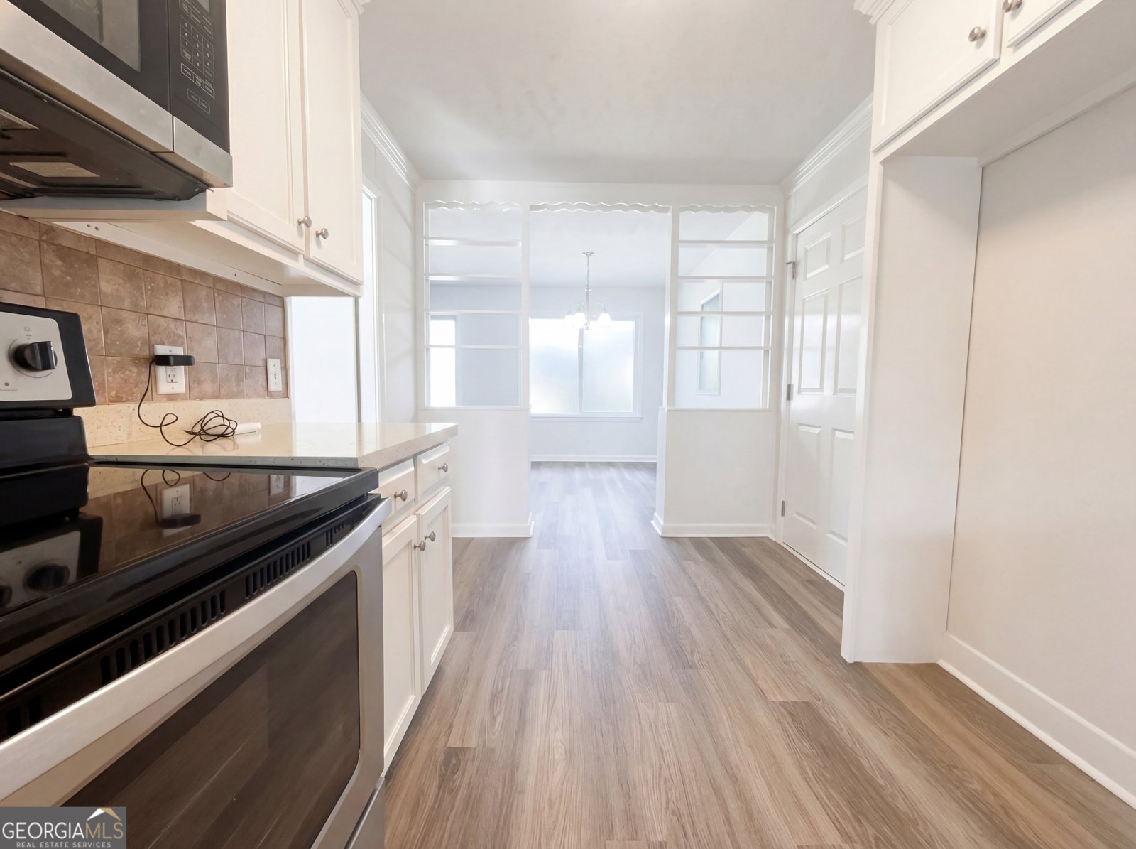 1325 Hidden Circle Drive Sugar Hill - Photo 11