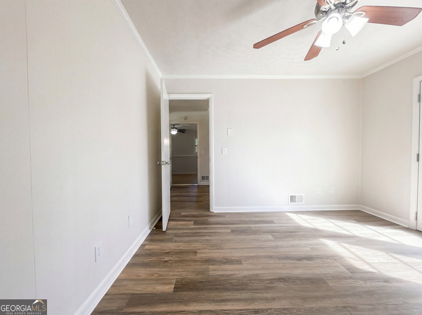 1325 Hidden Circle Drive Sugar Hill - Photo 15