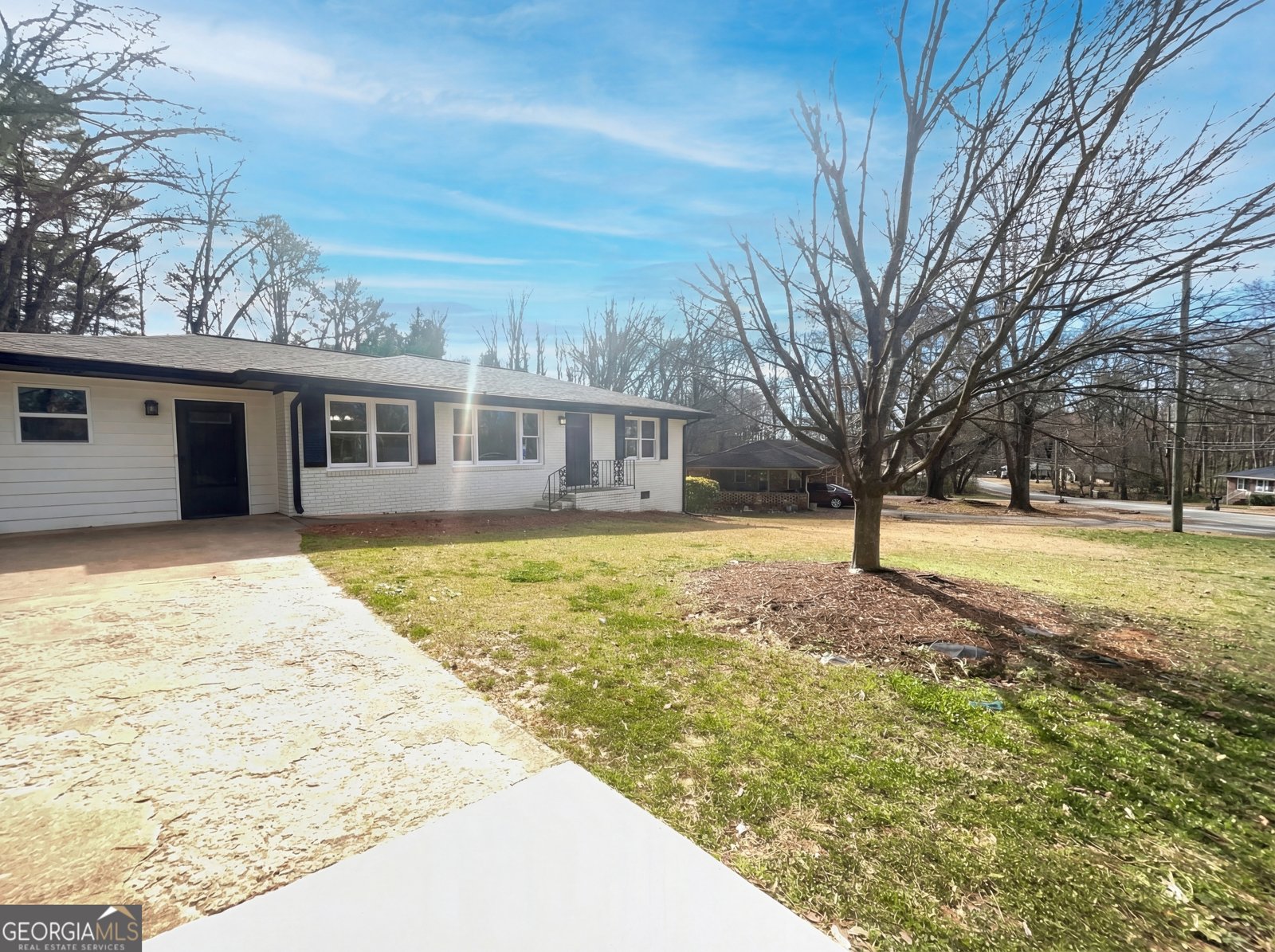 1325 Hidden Circle Drive Sugar Hill - Photo 6