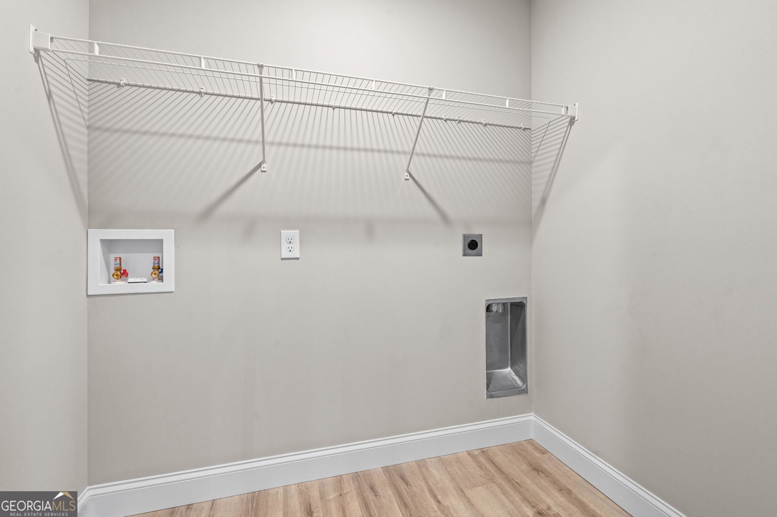 302 Beau Claire Circle Byron - Photo 31