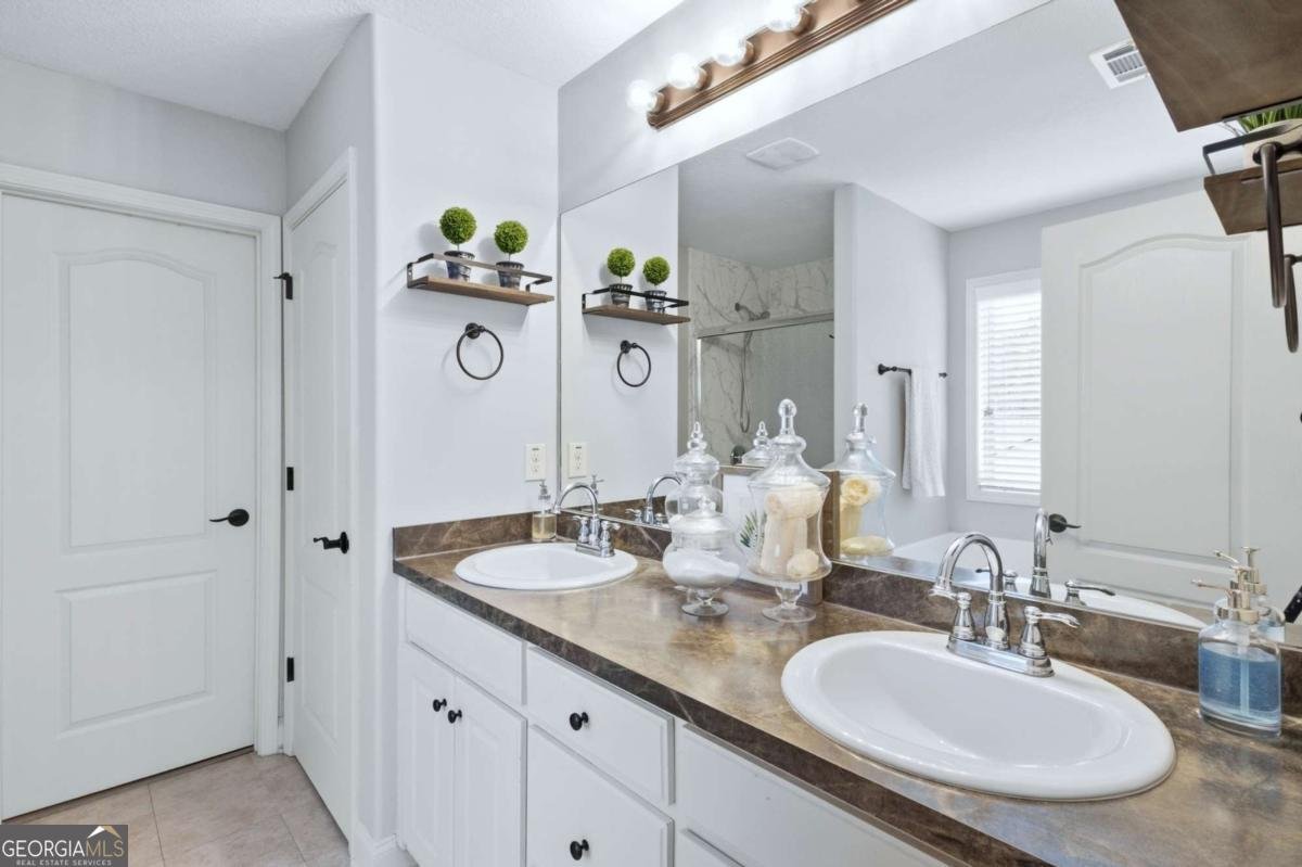 228 Falling Leaf Lane Winder - Photo 18