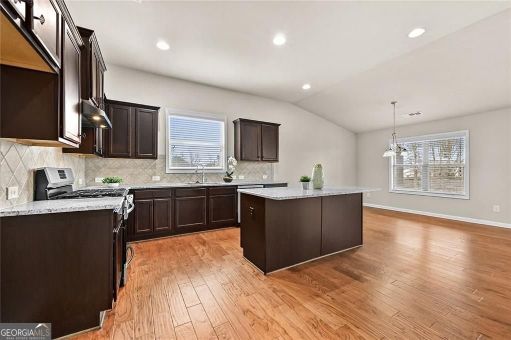 5763 Shore Isle Court Flowery Branch - Photo 21