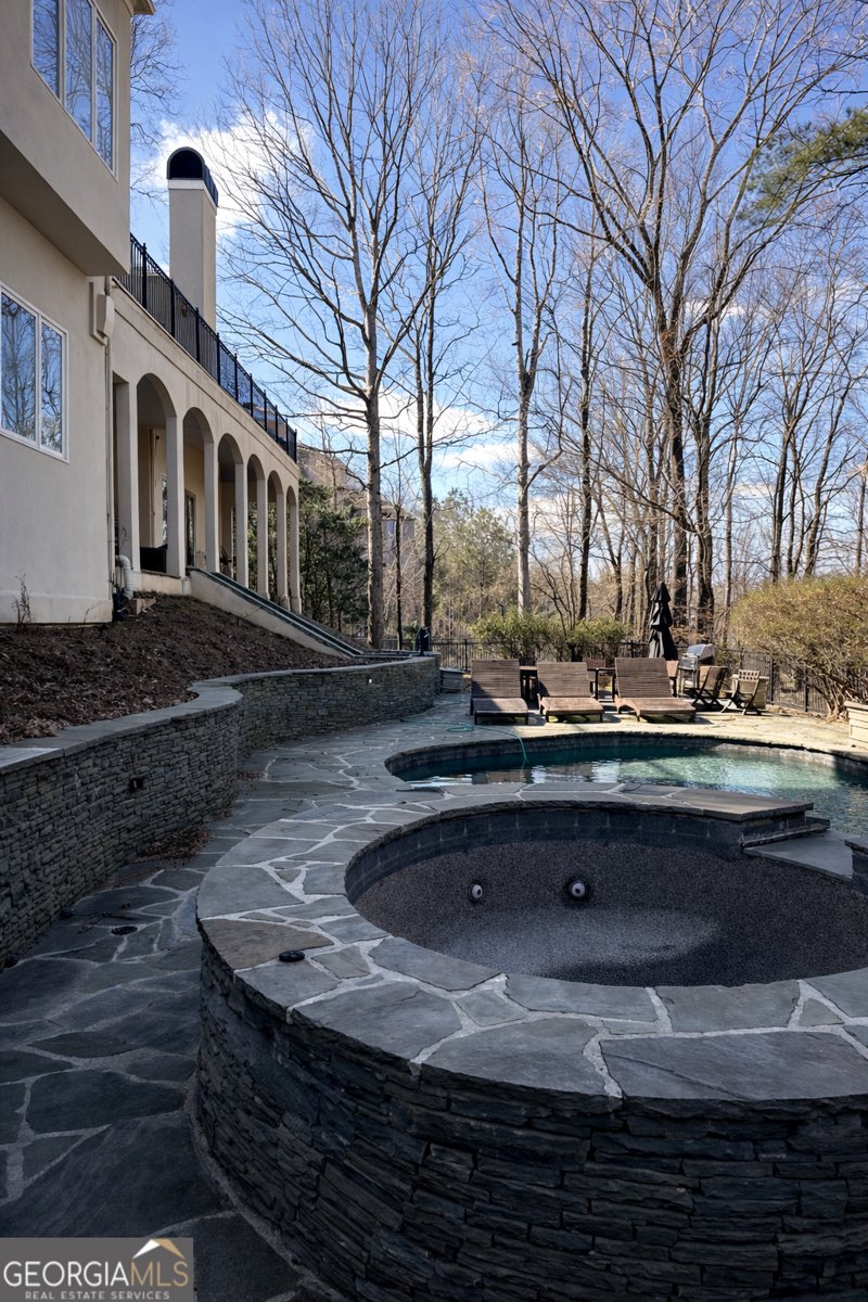 8360 Jett Ferry Road Sandy Springs - Photo 6