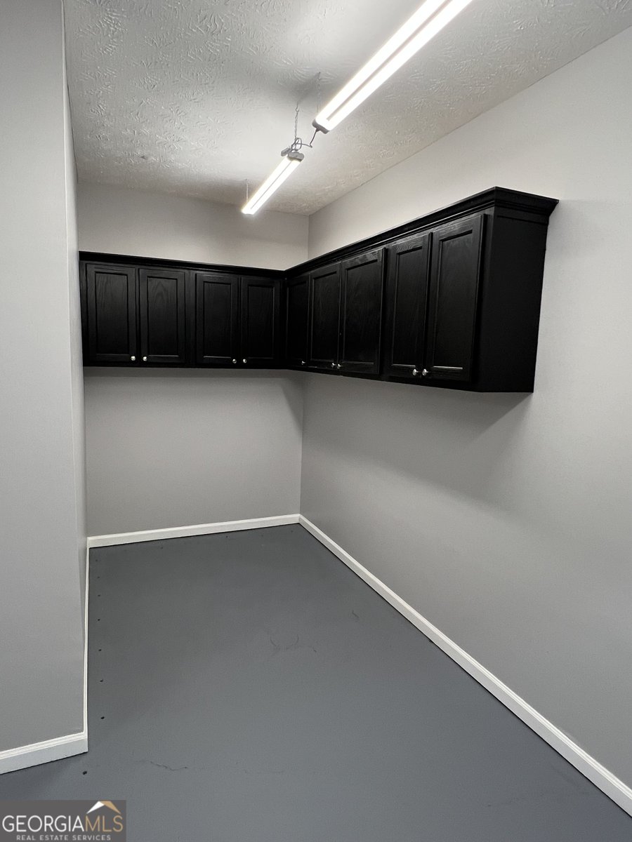 7964 Clearview Circle Riverdale - Photo 9