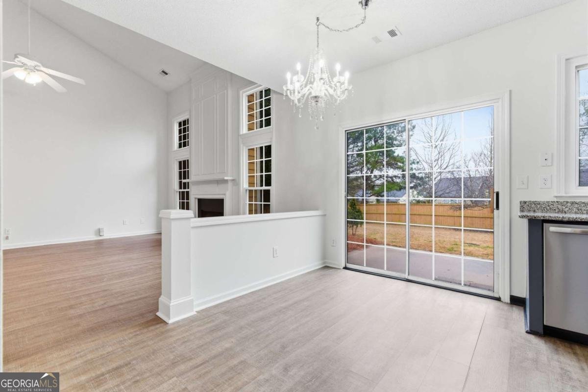 5965 Barrington Lane Johns Creek - Photo 13