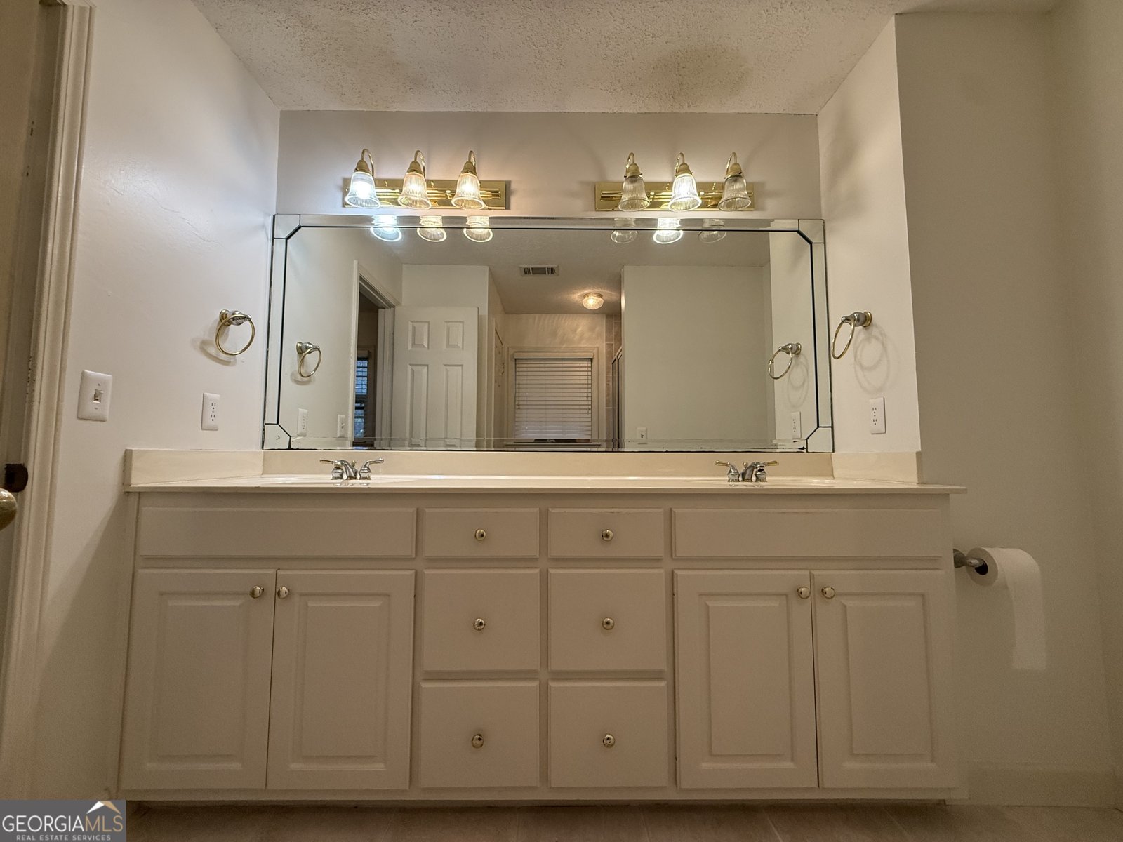 5781 Four Winds Drive Lilburn - Photo 11