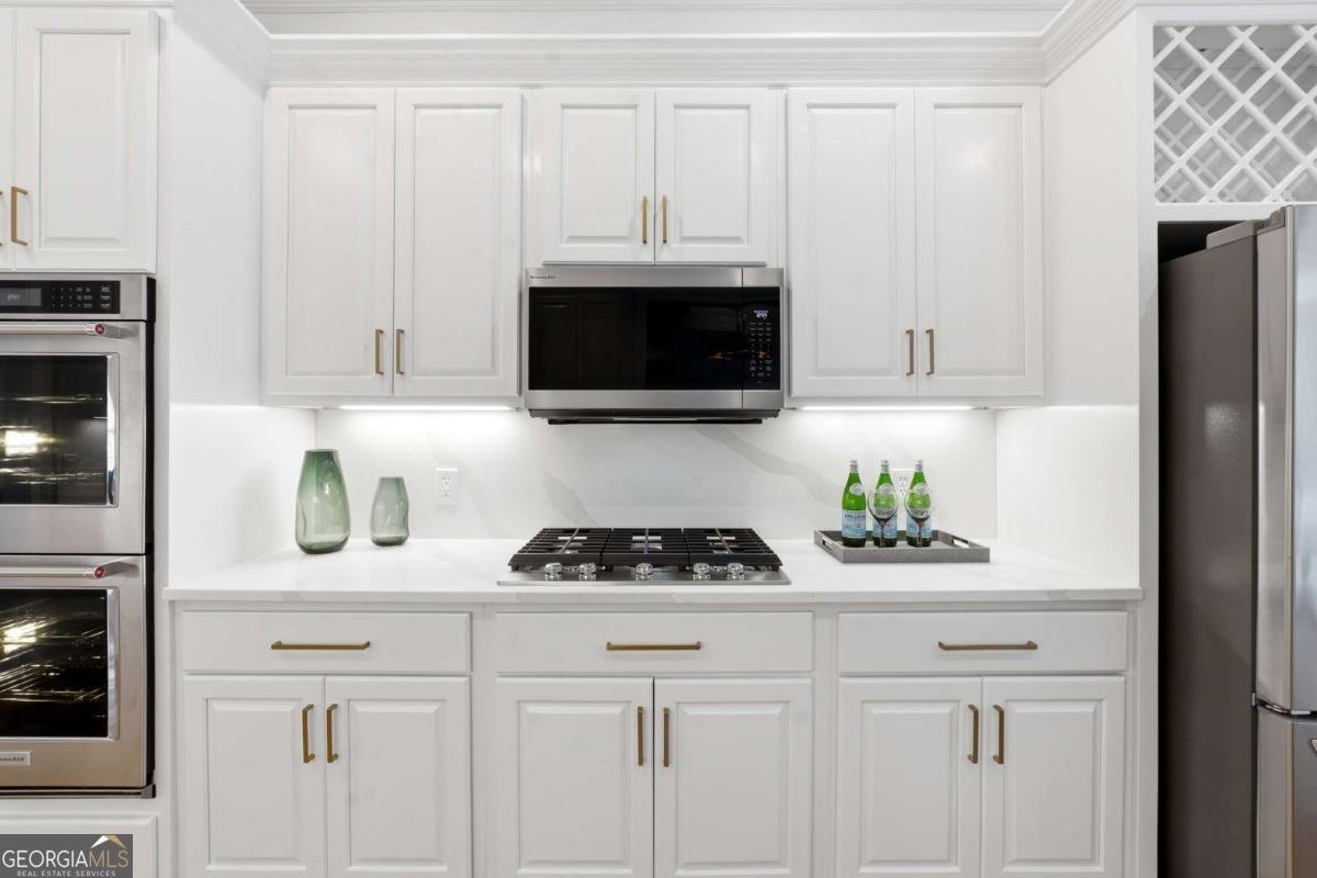 1112 Valley Overlook Drive Atlanta - Photo 11