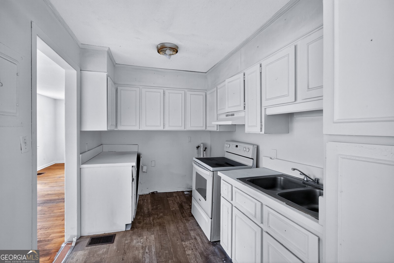 2308 New York Avenue Savannah - Photo 6