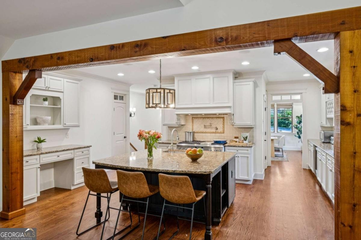 279 Lakeview Avenue Atlanta - Photo 10