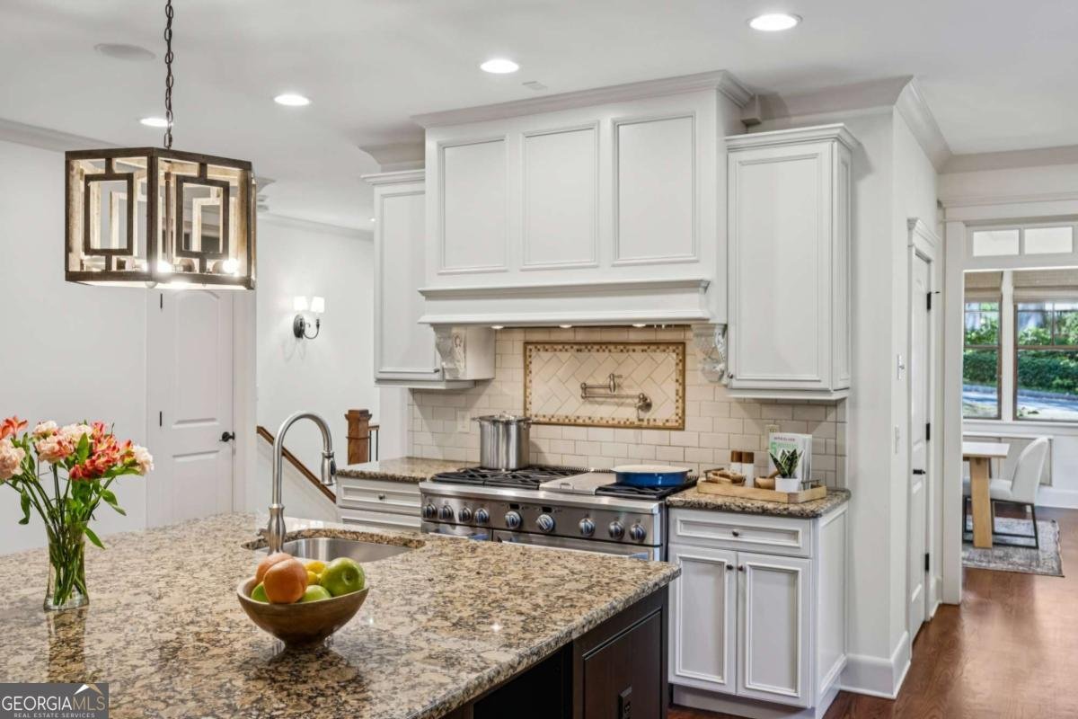 279 Lakeview Avenue Atlanta - Photo 9