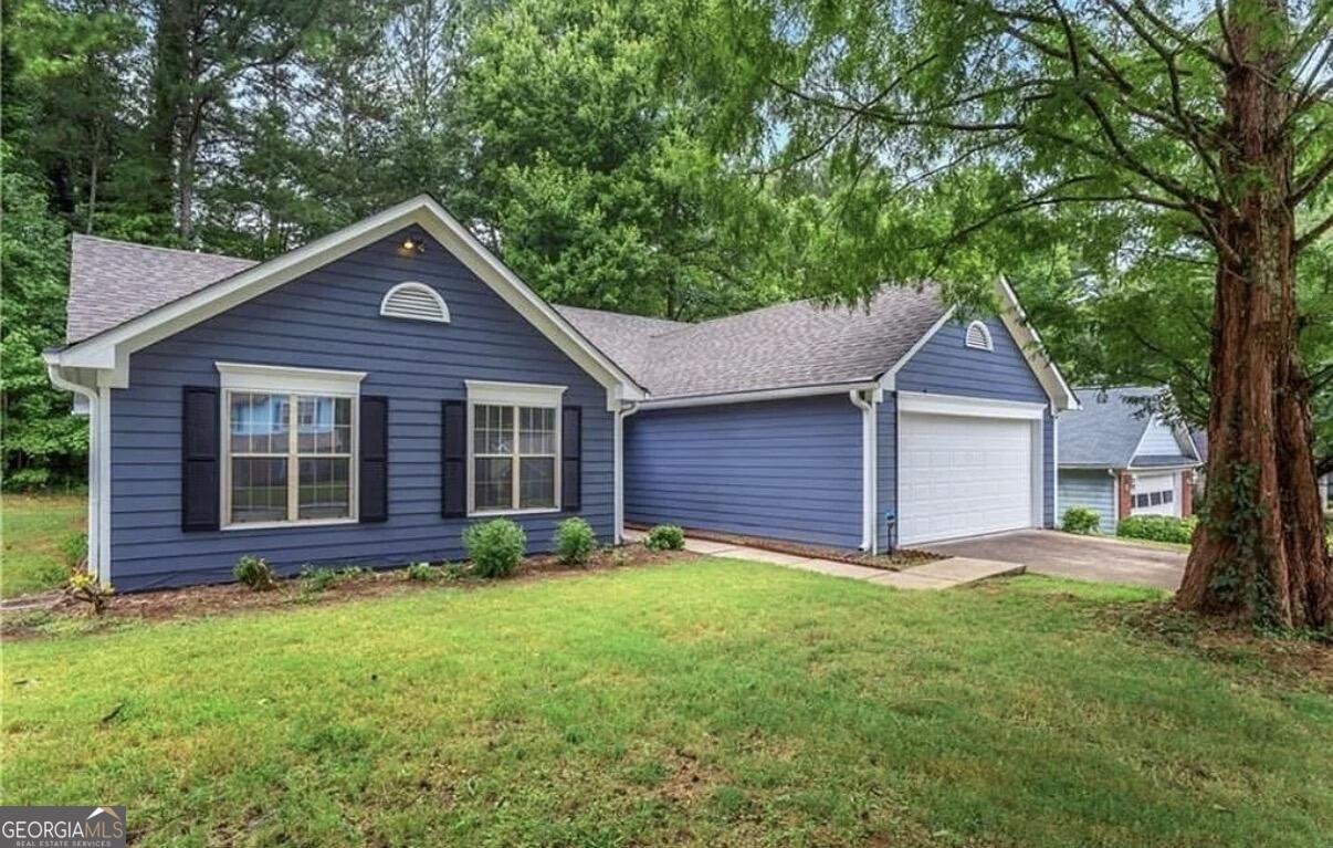 956 Forest Path Stone Mountain - Photo 1