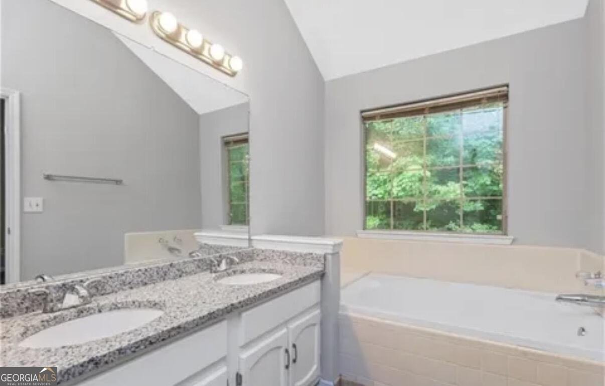 956 Forest Path Stone Mountain - Photo 11