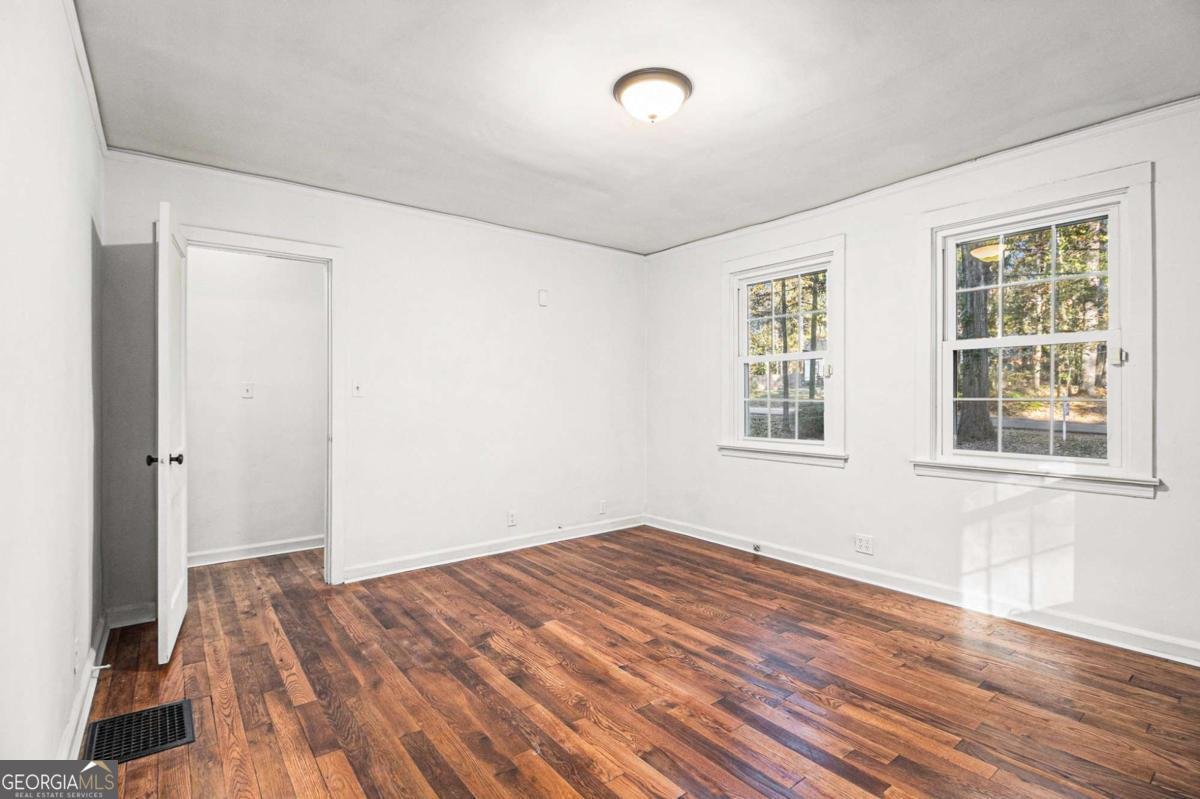 814 Jolly Avenue Clarkston - Photo 17