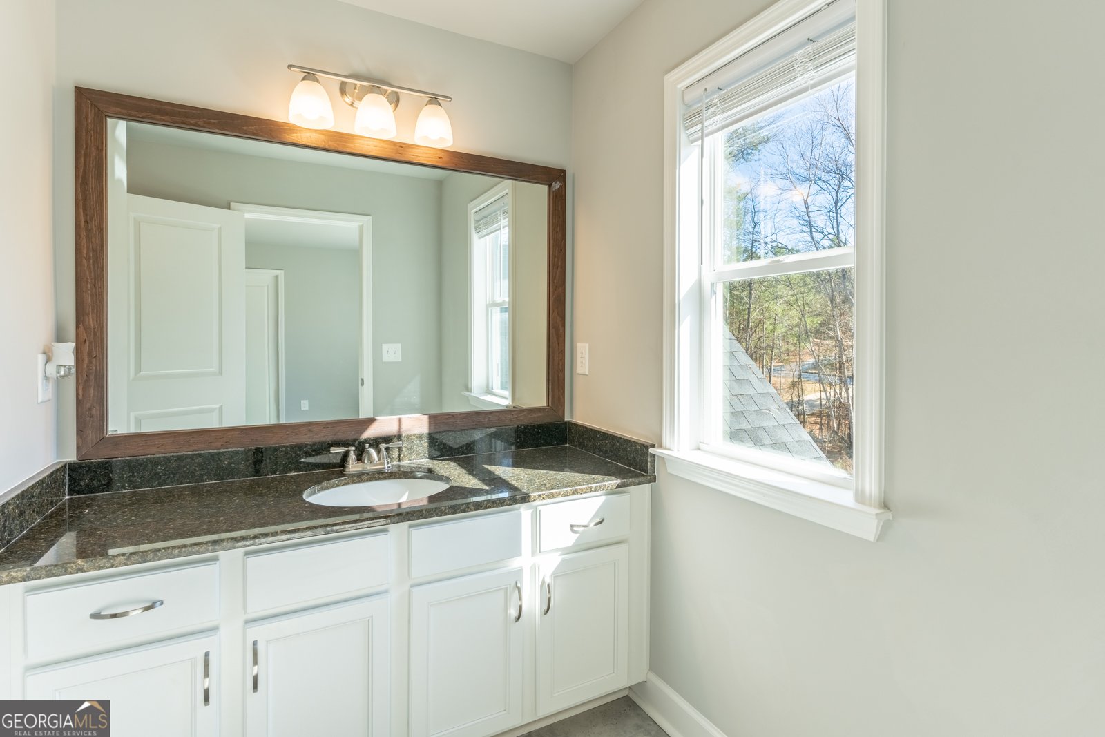 35 Hawthorn Lane Covington - Photo 32