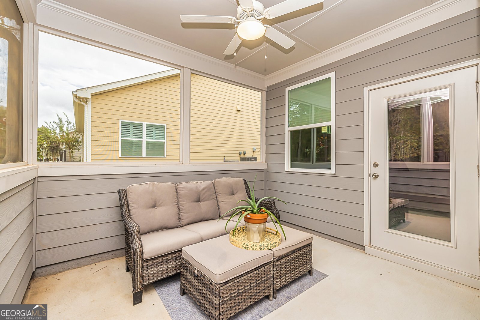 565 Timberbrook Drive Sharpsburg - Photo 24