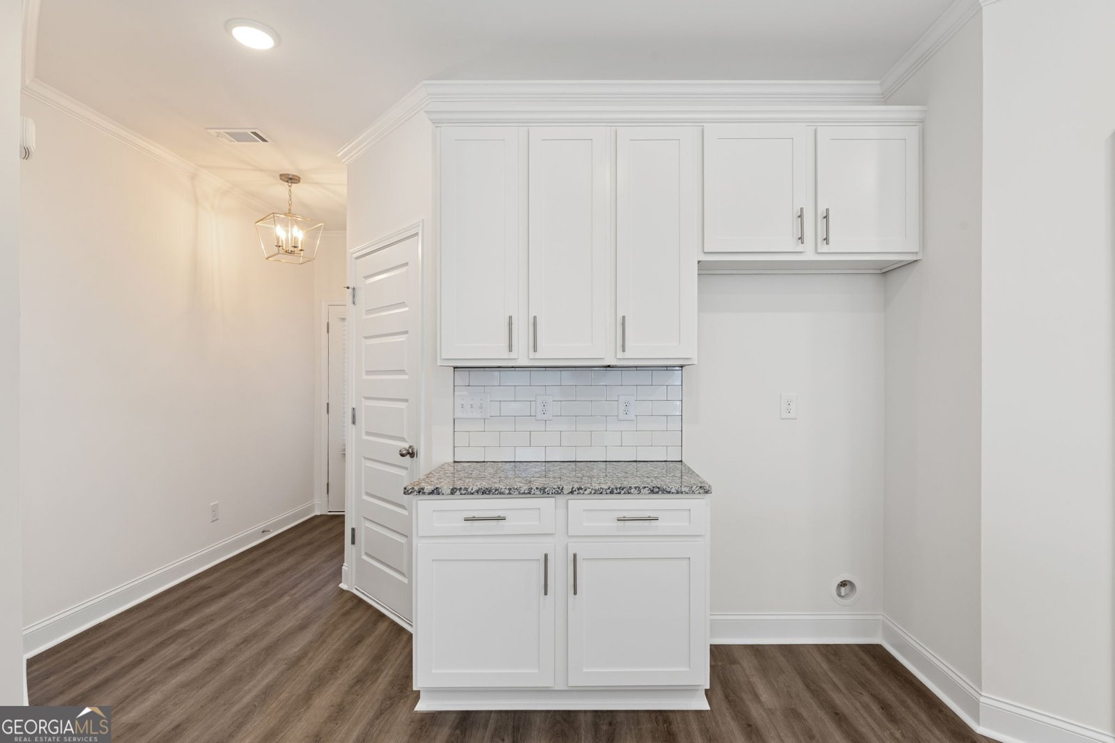 5611 Chickory Drive Flowery Branch - Photo 8