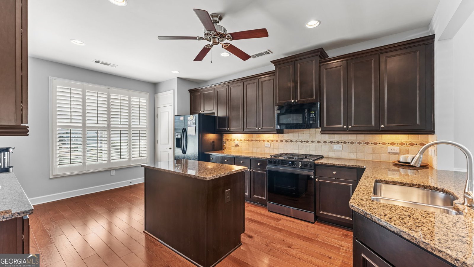 3418 Locust Cove Road Gainesville - Photo 7