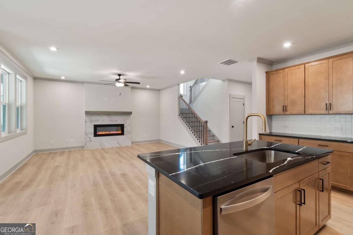 147 Henley Street Canton - Photo 17