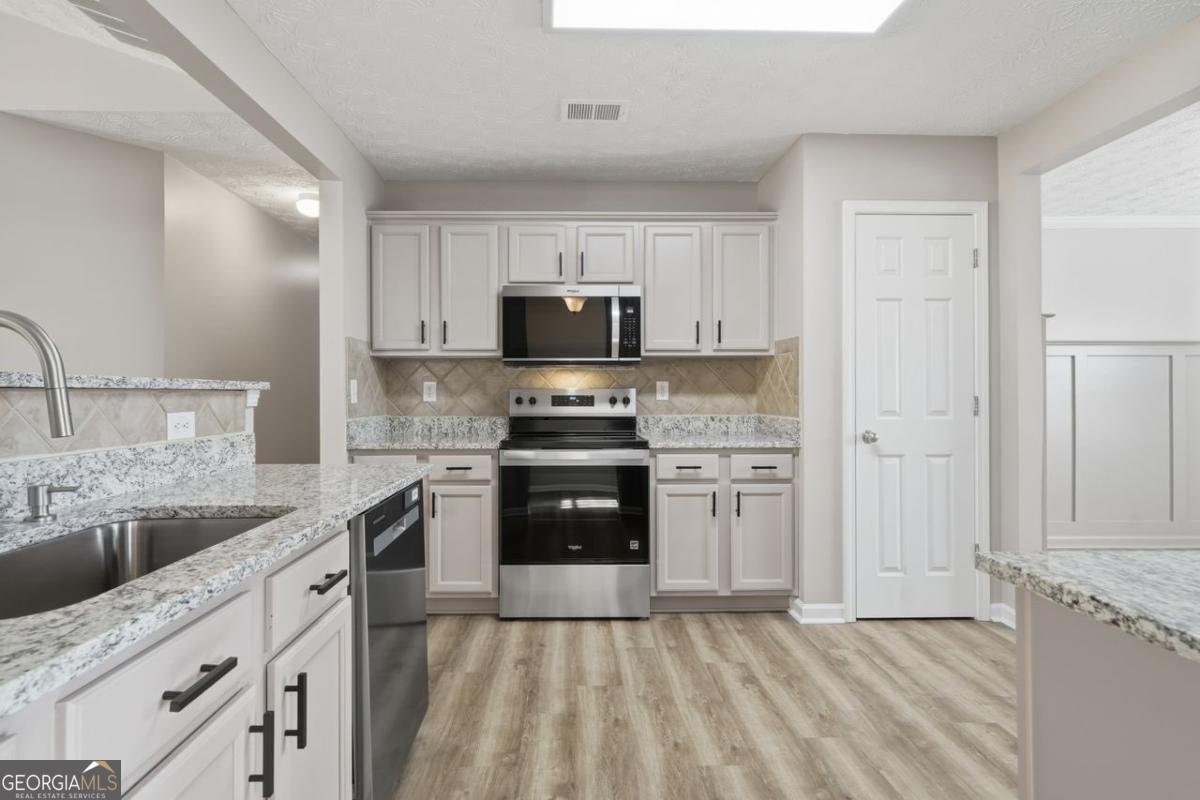 234 Winterbury Drive Canton - Photo 16