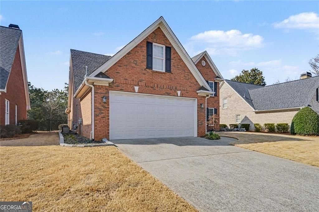 725 Windsor Place Circle Grayson - main photo