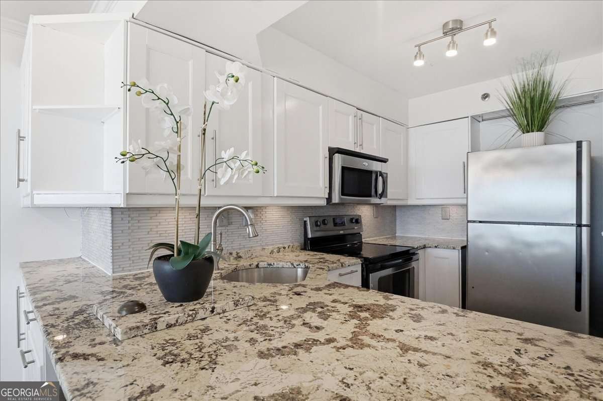 2870 PHARR CT S Atlanta - Photo 11