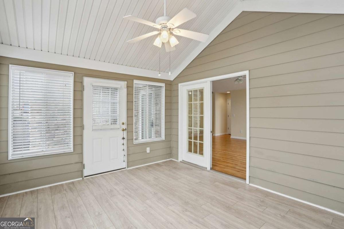 2191 Rockbridge Road Stone Mountain - Photo 8