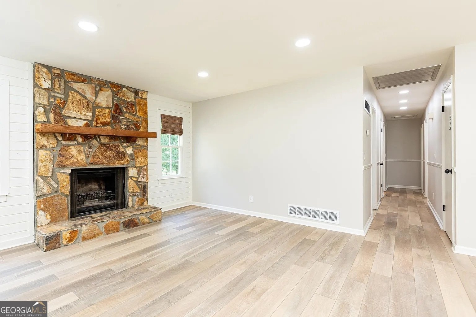 729 Osco Parkway Woodstock - Photo 11