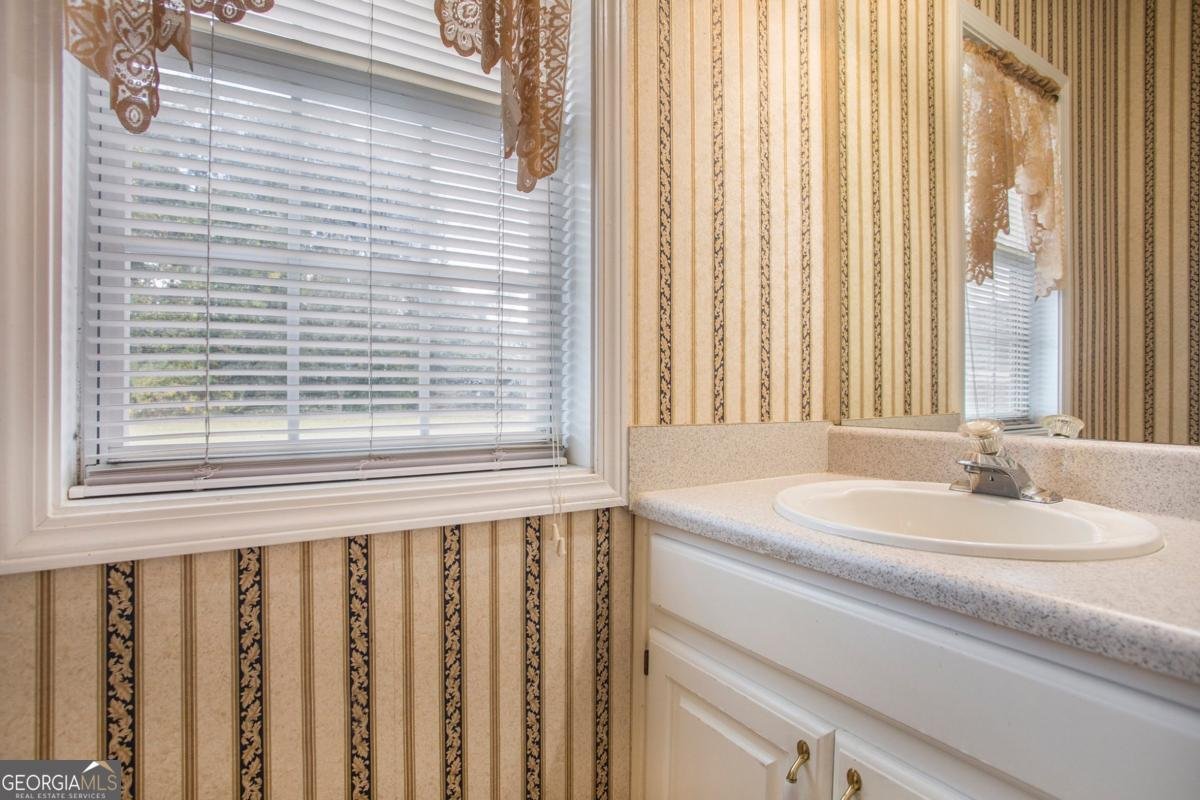 252 Essex Place Ellenwood - Photo 19