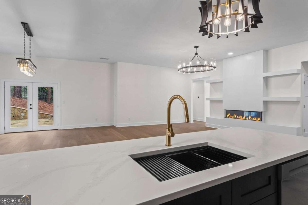 670 Riverside Road Roswell - Photo 13