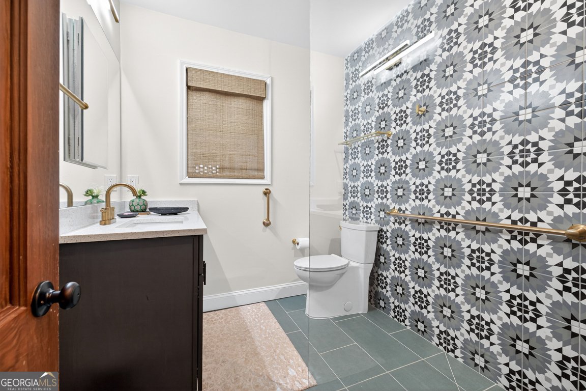 168 Park Avenue Winder - Photo 64