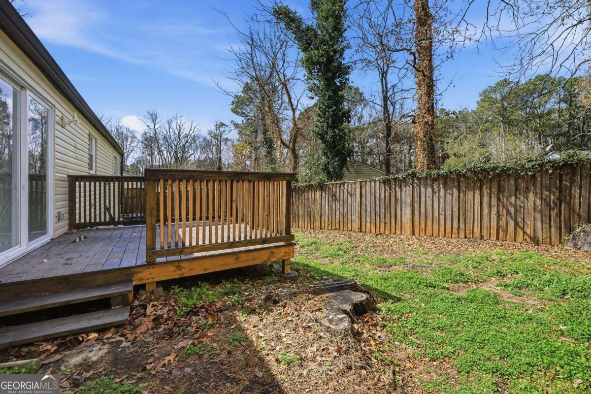 1337 Muirforest Drive Stone Mountain - Photo 14