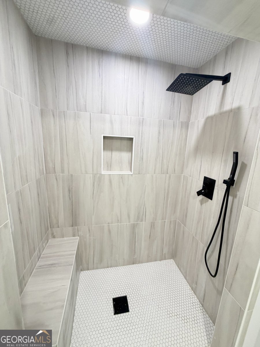 984 Woodbourne Drive Atlanta - Photo 9