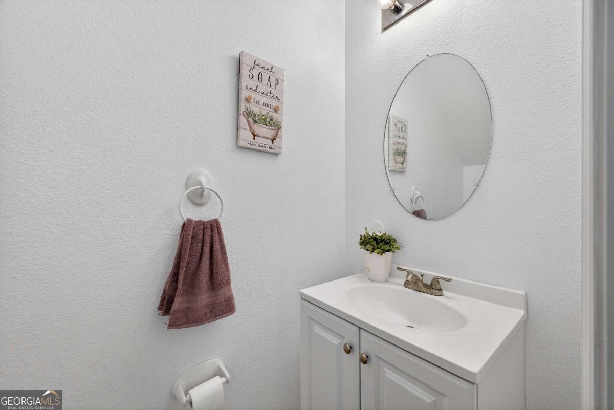 175 Grosslake Parkway Covington - Photo 17