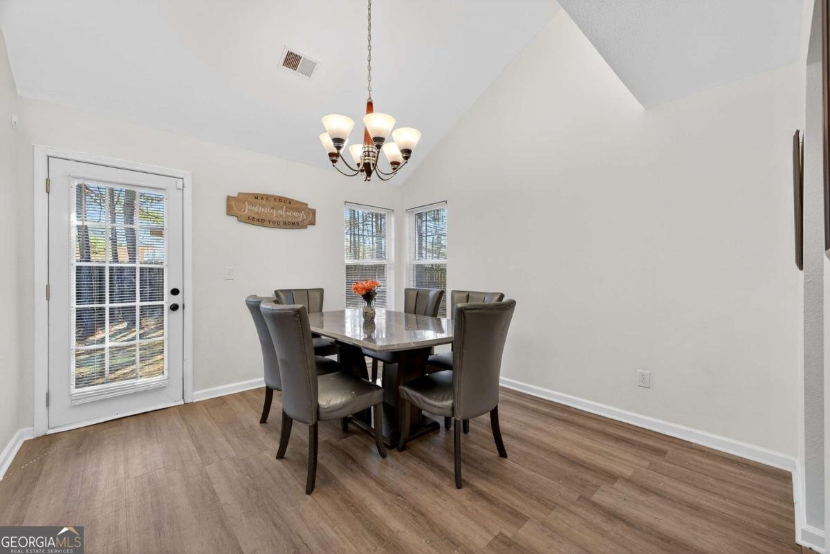 175 Grosslake Parkway Covington - Photo 9