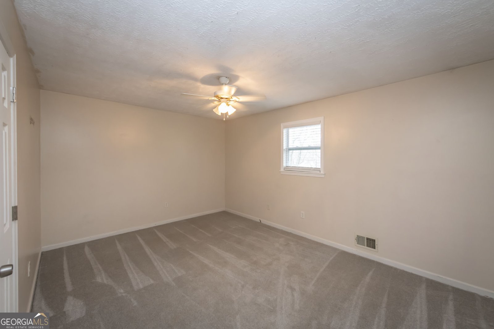 4135 Macduff Drive Douglasville - Photo 16